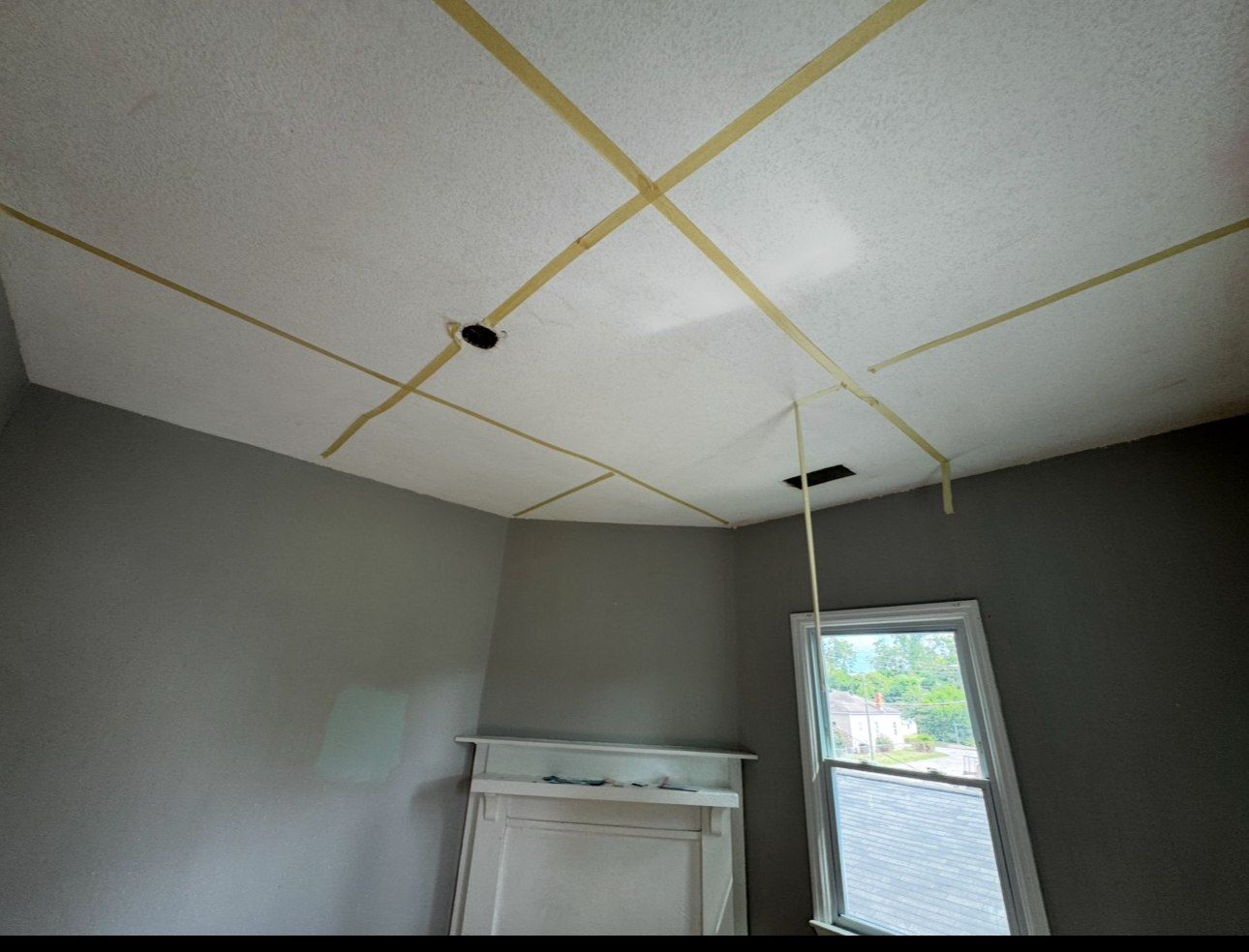Beadboard Ceiling & Trim Upgrade — Before — ceiling layout